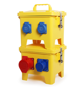 Handheld socket box