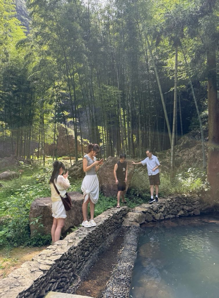PHLTD Penghan sales team building activity at Huangtan Cave in 2025