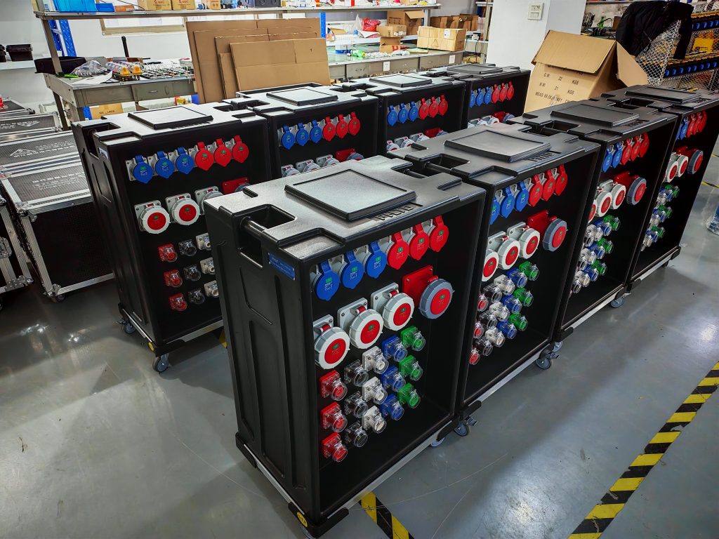 PHLTD Penghan PE rolling stage lighting power distribution boxes in the factory production area
